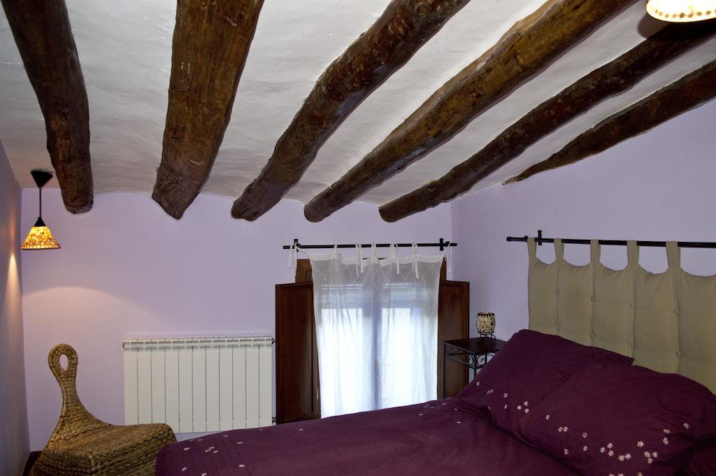 Casa Rural Los Lilos Gotor Номер фото
